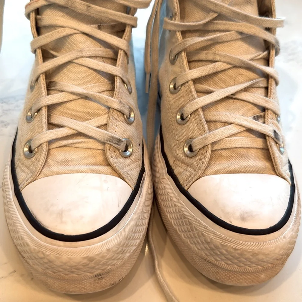 Chuck Taylor All Star Lift Platform Canvas WOMEN'S HIGH TOP SHOES Size 6.5